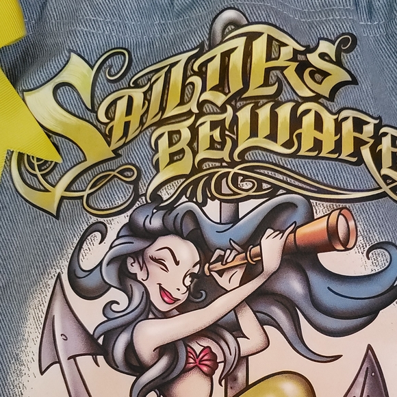 NWT Disney Pirates of the Caribbean Drawstring Backpack - Picture 4 of 6